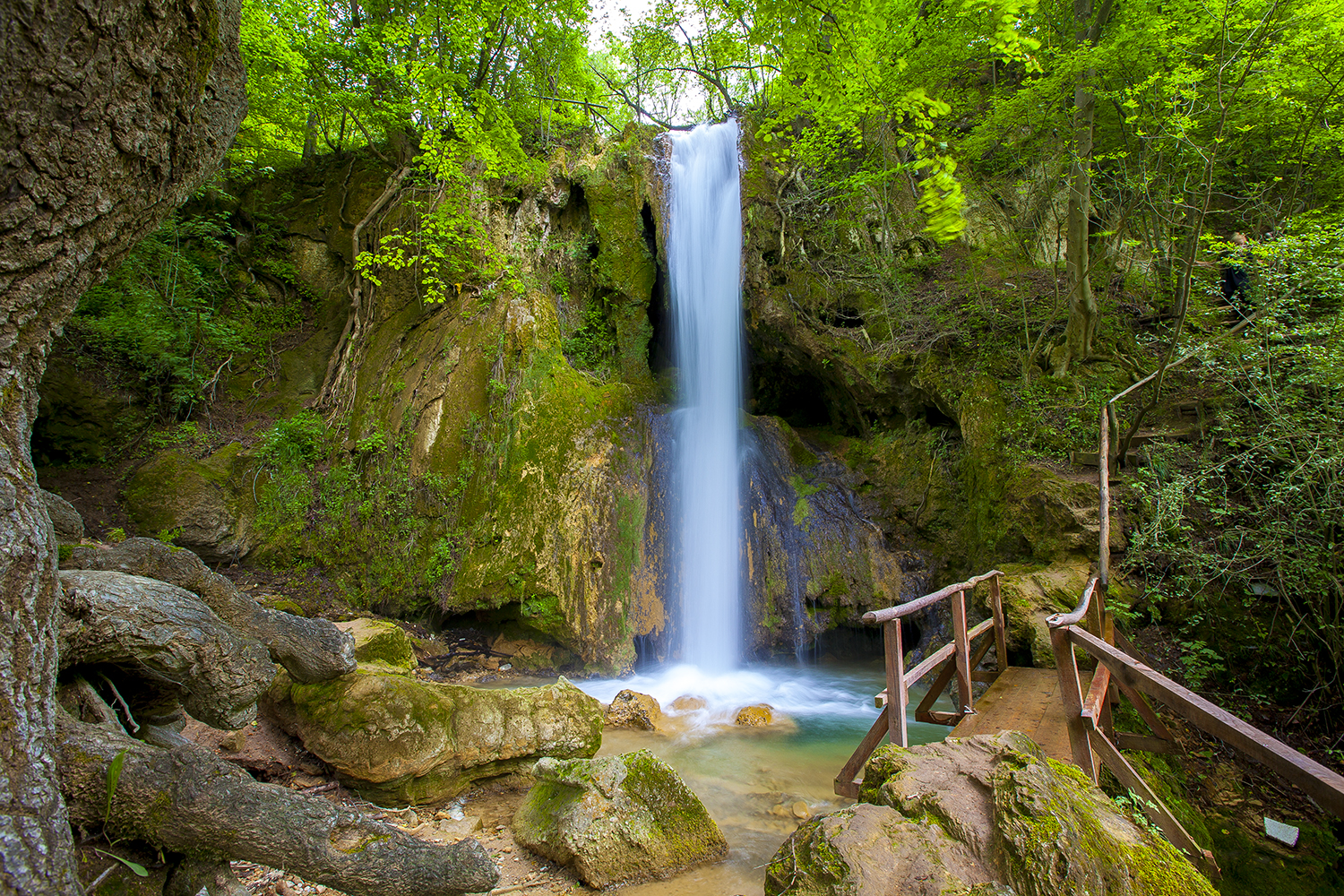 Ripaljka waterfall